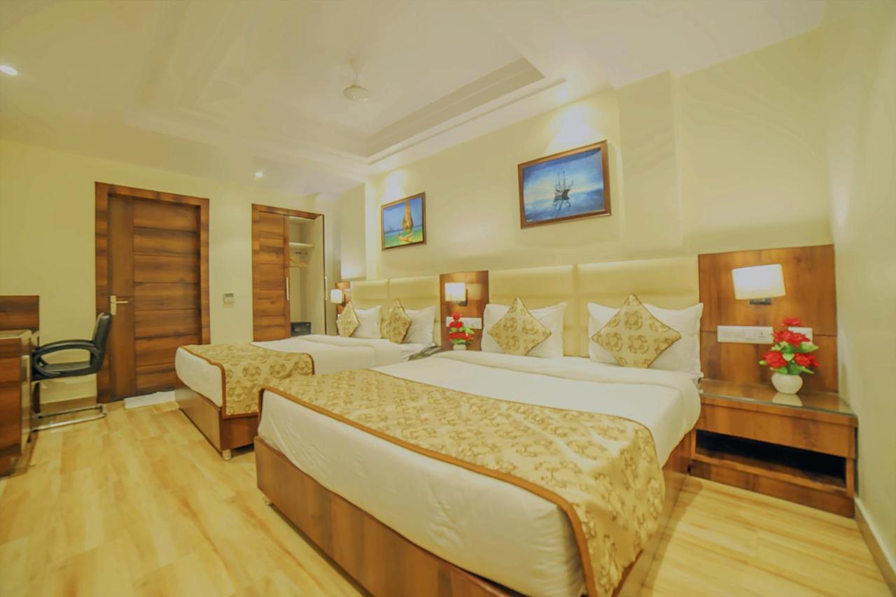 Hotel Hira Inn-10Mins From Railway Station & Bus Station Prayagraj Exterior photo