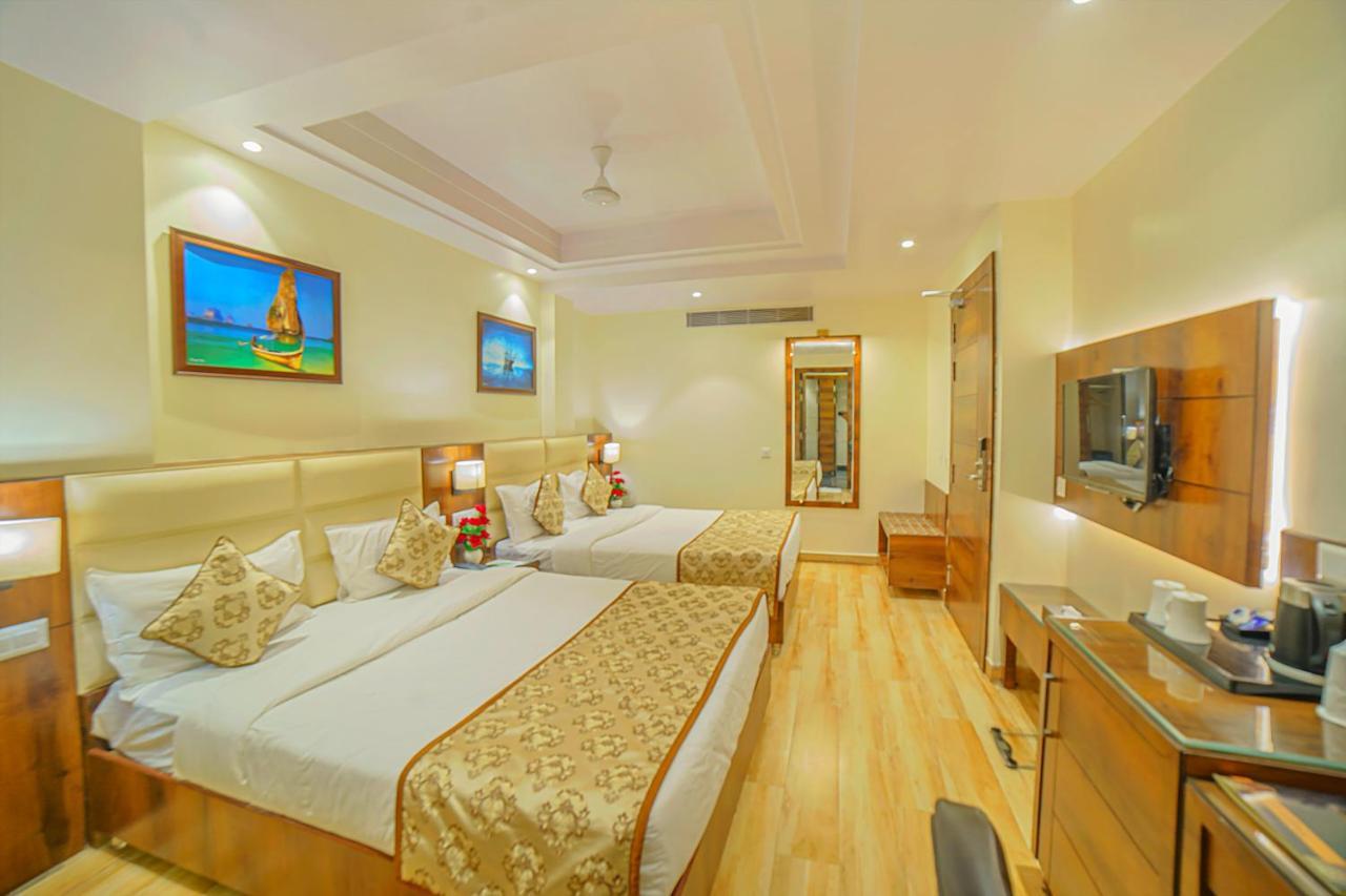 Hotel Hira Inn-10Mins From Railway Station & Bus Station Prayagraj Exterior photo